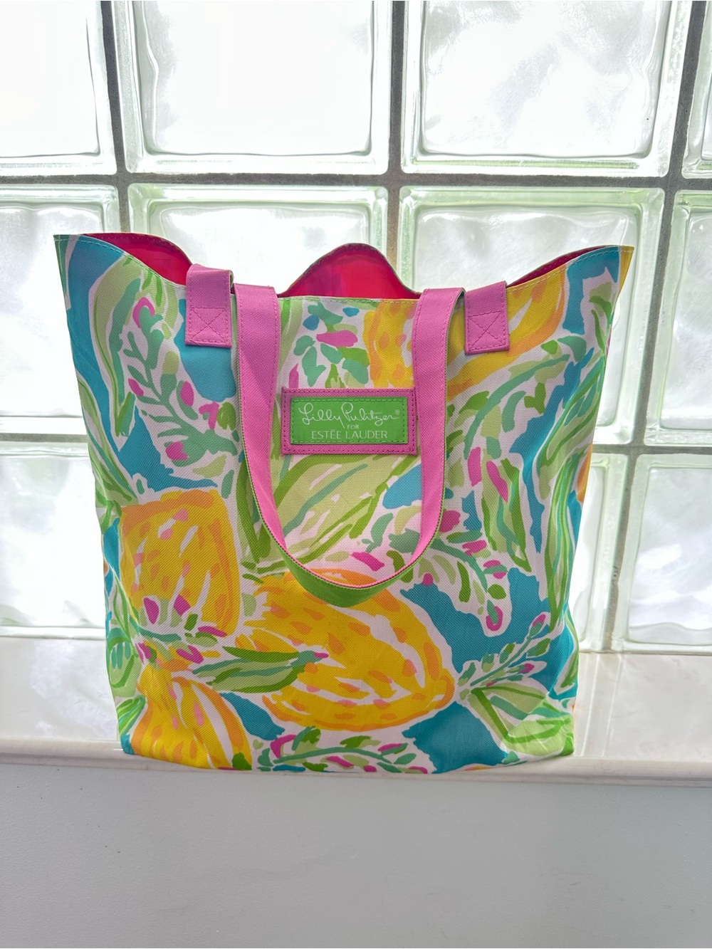 Lilly Pulitzer & Estee Lauder Tote Bag EUC